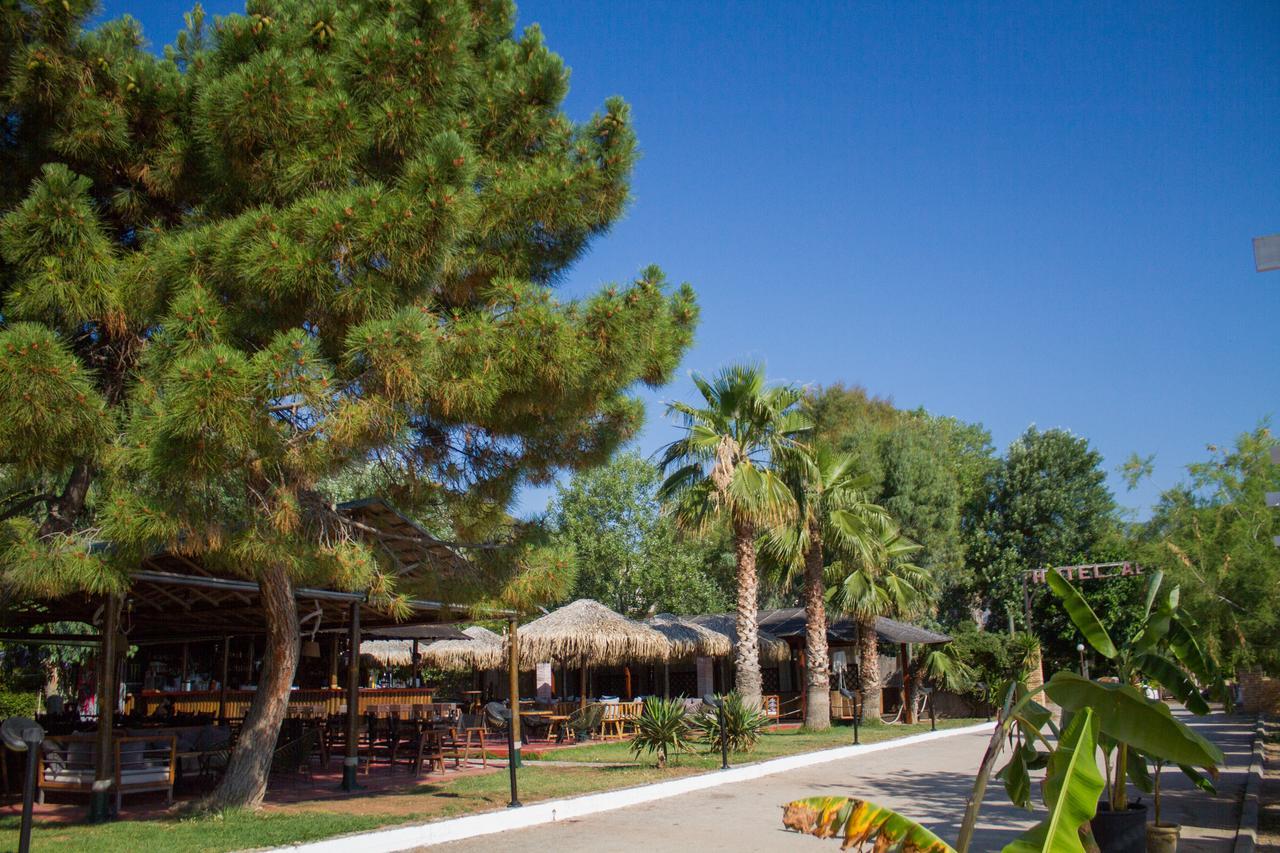 Hotel Hellas Epidaurus Екстериор снимка