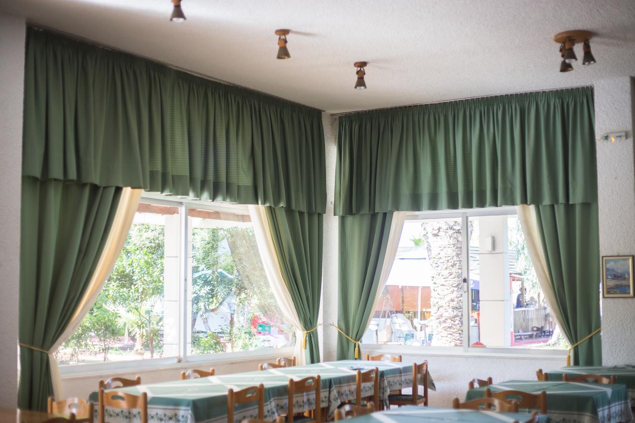 Hotel Hellas Epidaurus Екстериор снимка